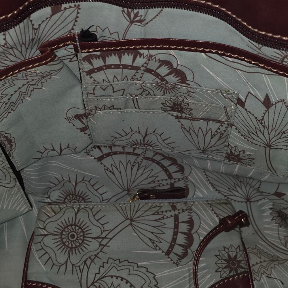 Women's Franklin Covey Burgundy Leather Tote Bag One Size with Light Blue Lining - Picture 10 of 13